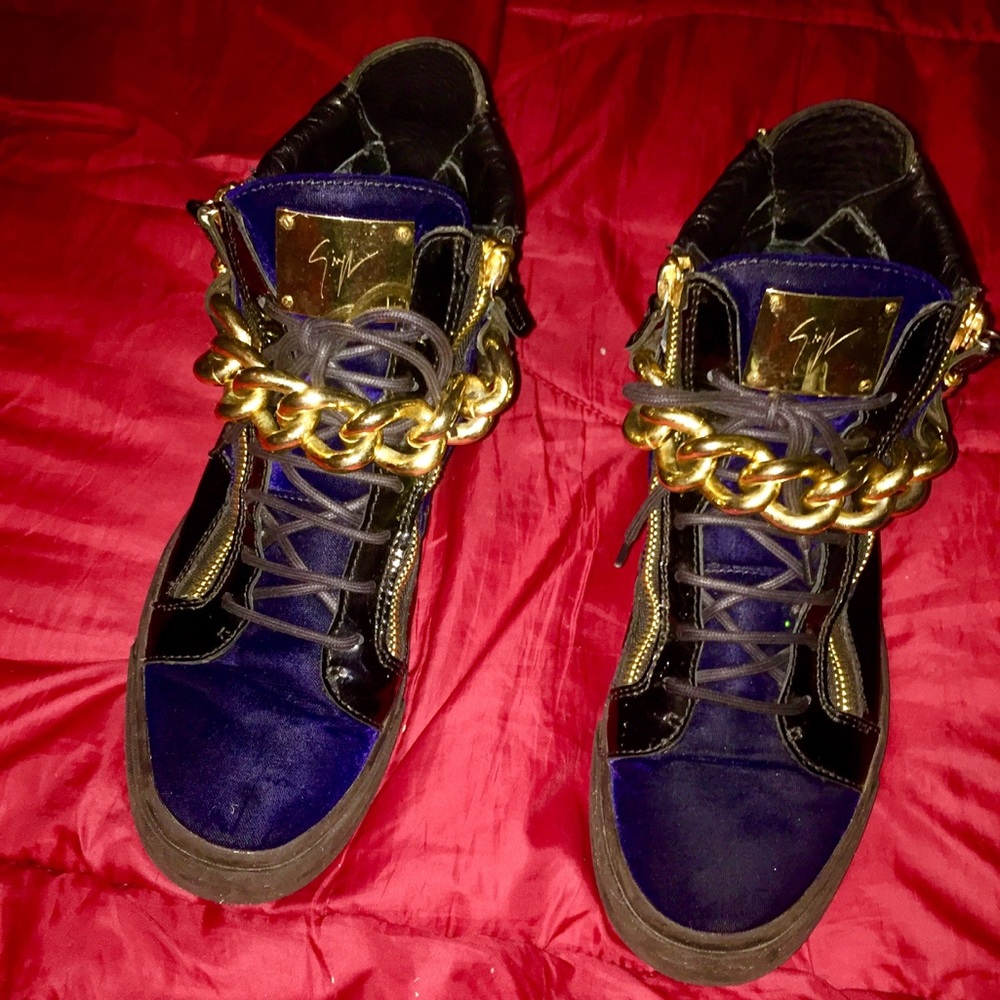 Good condition authentic